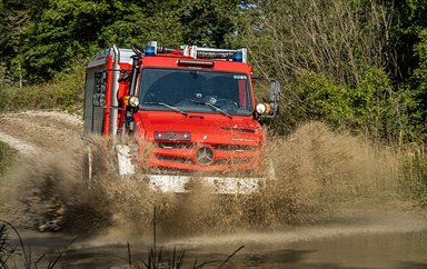 Mercedes-Benz Special Trucks presents a extreme off-road Unimog fire-fighting vehicle at the RETTmobil