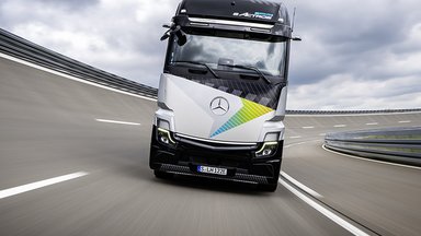 Mercedes-Benz eActros LongHaul feiert Weltpremiere als eActros 600 im Oktober – Produktionswerke bereiten Serienfertigung vor