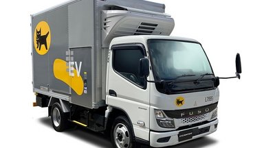 Rekordauftrag für Daimler Truck-Tochter FUSO: Rund 900 vollelektrische eCanter für Yamato Transport in Japan 