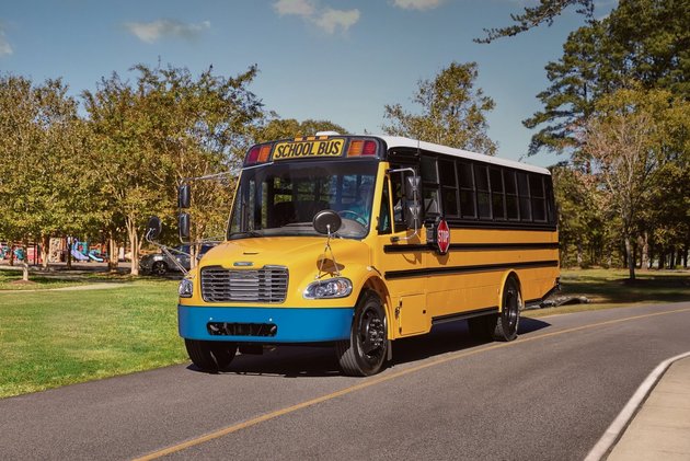 Thomas Built Buses präsentiert die 2. Generation des batterielektrischen Schulbusses Jouley