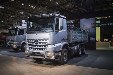 Tough: At bauma 2022, Mercedes-Benz Trucks presents selected diesel-powered vehicles for sustainable and safe construction transport