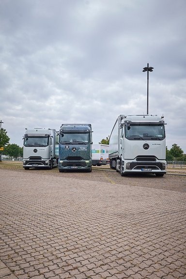 Daimler Truck at the IAA Transportation 2024 - Driving Experience