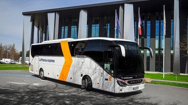 Neue Setra Lufthansa Expressbusse