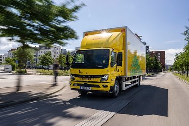 FUSO eCanter in Sweden: Falkenklev Logistik electrifies its routes for DHL in Malmö