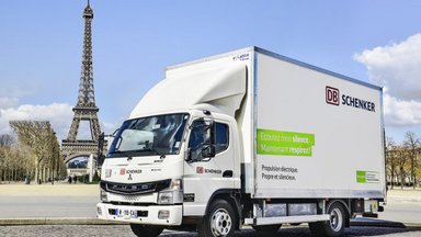 DB Schenker and FUSO expand partnership for electric trucks