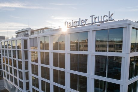 Daimler Truck-Absatz im 2. Quartal bei 112.195 Einheiten