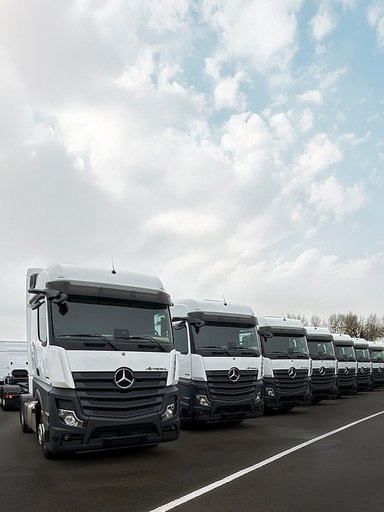 500 Mercedes-Benz Actros für die Finéjas Group - Abschluss einer der größten Aufträge für Mercedes-Benz Trucks im Jahr 2024