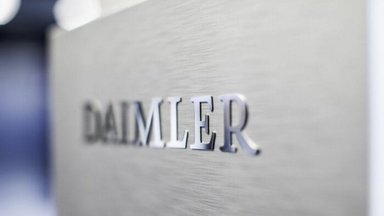 Shareholders decide on spin-off of Daimler Truck