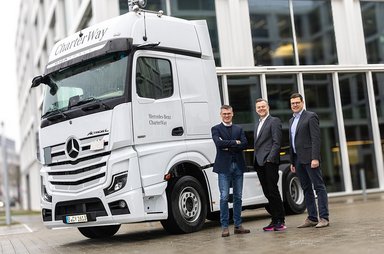 Truck-as-a-Service: Daimler Truck Financial Services integrates rental offer from CharterWay