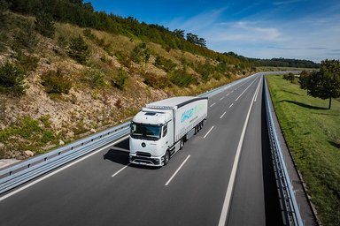 Mercedes-Benz Trucks sends eActros 600 on most extensive test run in the company’s history 