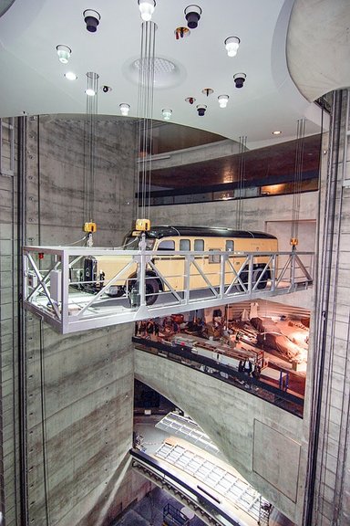 A giant aloft: The car transporter at the Mercedes-Benz Museum