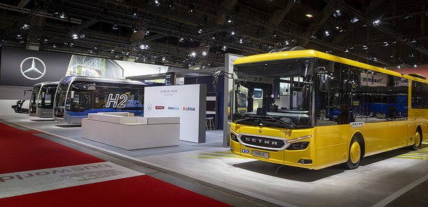 Daimler Buses: Bus industry can halve local CO2 emissions in Europe from 2030 