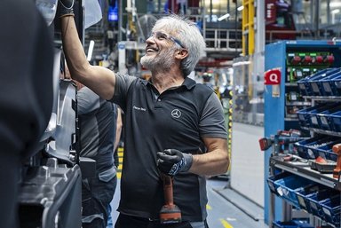 Daimler Truck feiert Serienstart des Mercedes-Benz eActros 600 für den Fernverkehr in Wörth