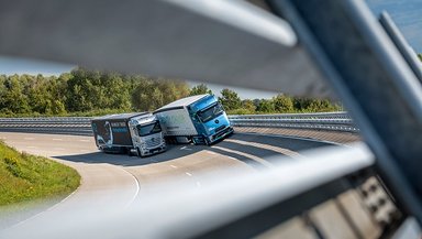 The battery-electric Mercedes-Benz eActros 600 long-haul truck and the Mercedes-Benz GenH2 Truck