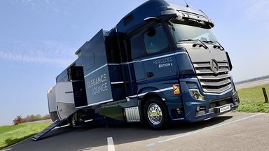 Luxury truck for noble steeds – Mercedes-Benz Actros as horse transporter with “Élégance Lounge”