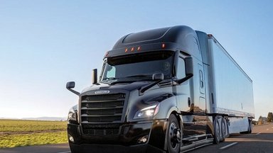 Consistent Customer Focus: Daimler Trucks at the North American Commercial Vehicle Show 2019