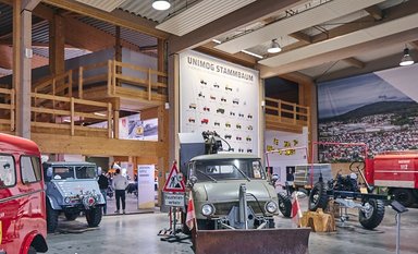 Auszeichnung für Auszubildende bei Daimler Truck: Erstmalige Verleihung des „Jochen Götz Award“ an herausragende Nachwuchstalente