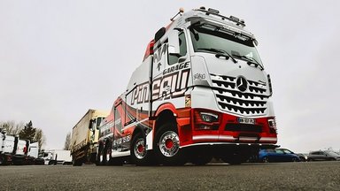 Mercedes-Benz Arocs als Schwerlast-Pannenhelfer