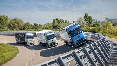 The battery-electric Mercedes-Benz eActros 600 long-haul truck, the new Actros L with ProCabin and the Mercedes-Benz GenH2 Truck