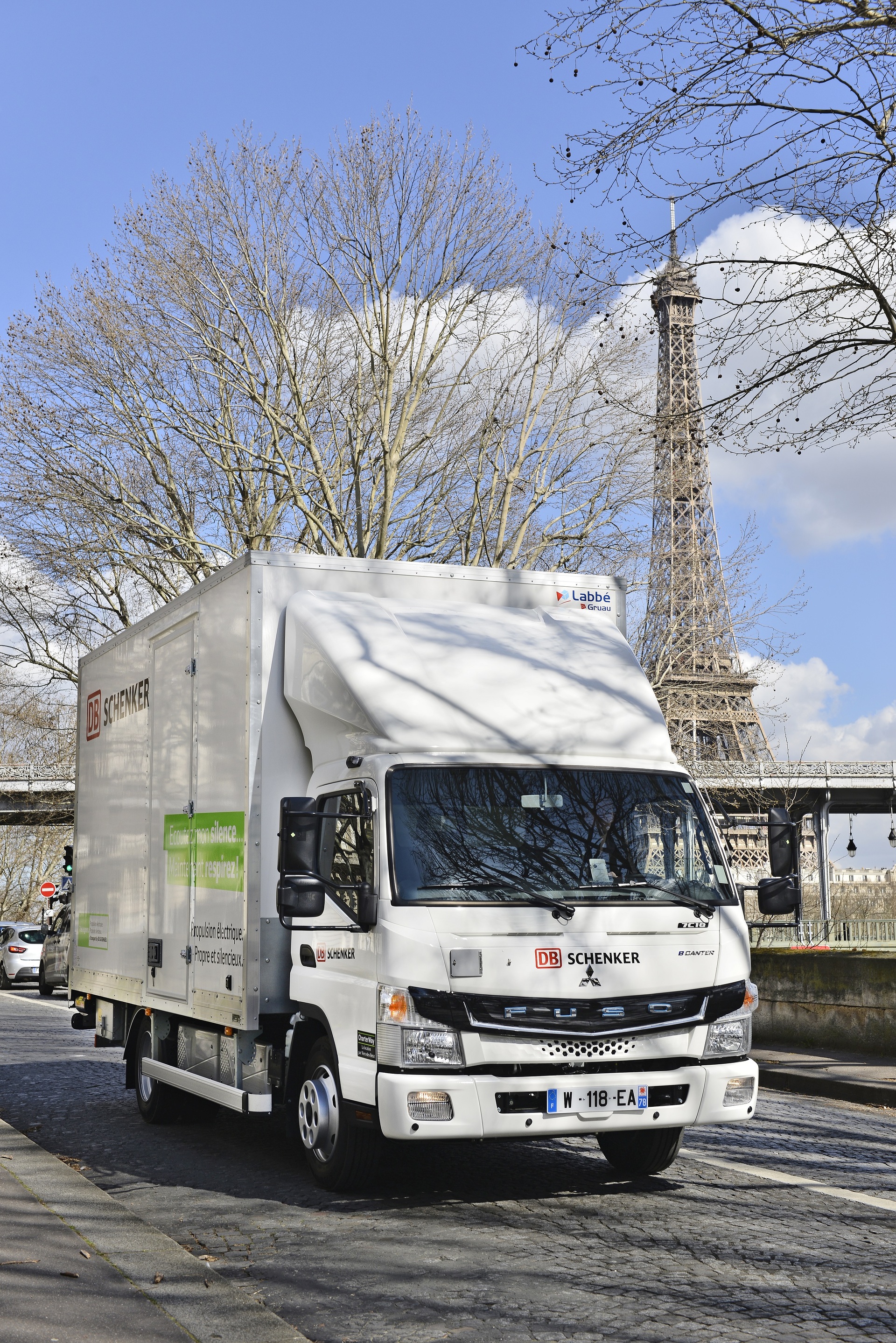 DB Schenker and FUSO expand partnership for electric trucks