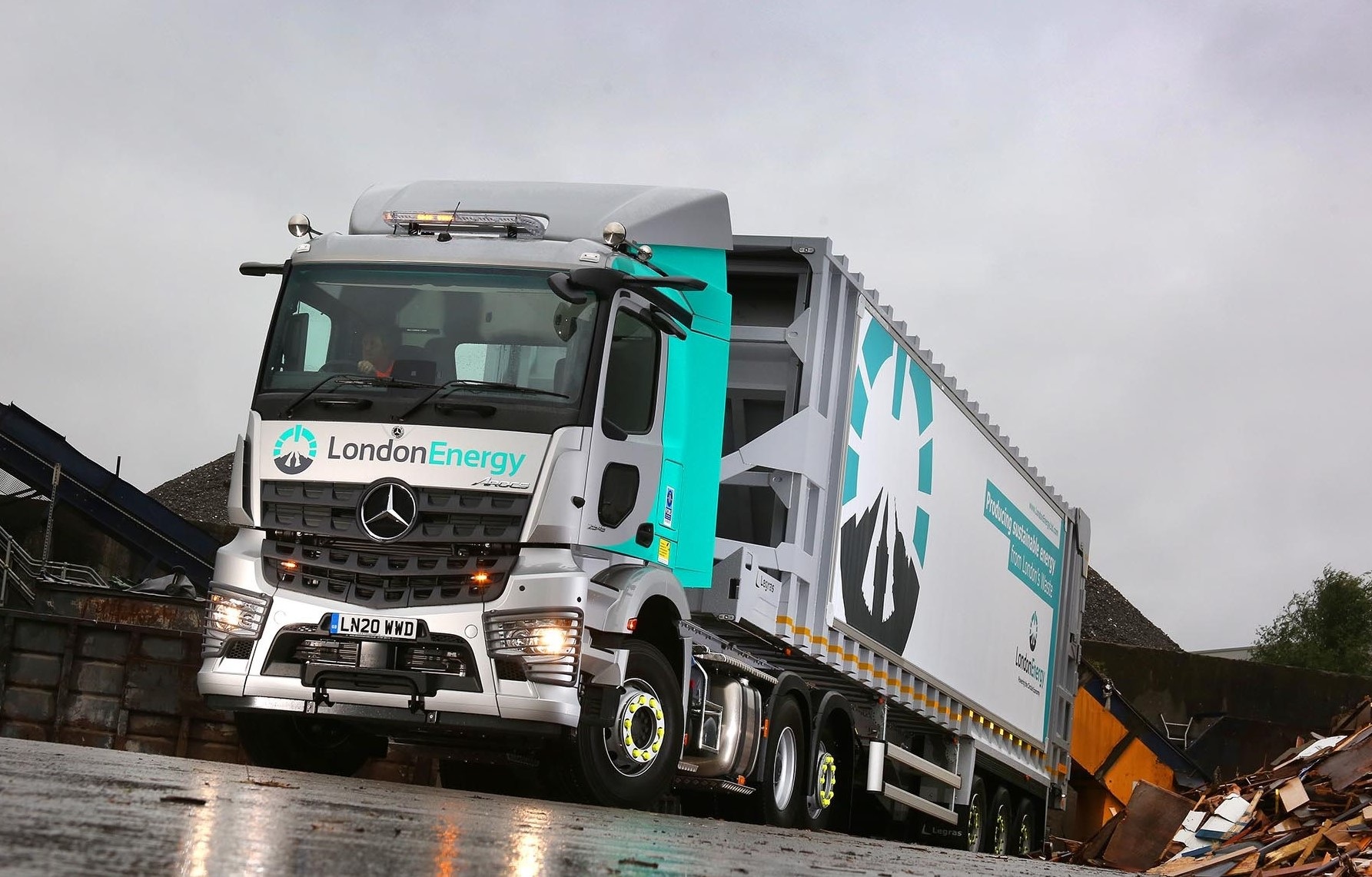 The new Mercedes-Benz Arocs in London – with a focus on safety