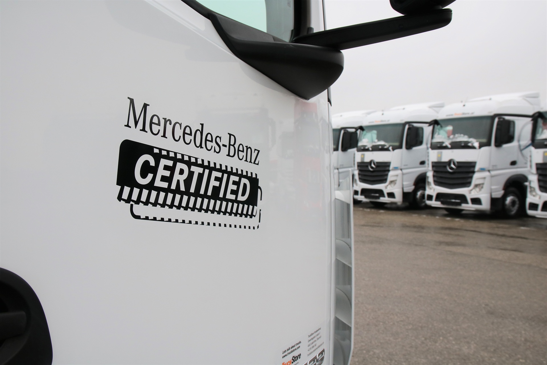 Mercedes-Benz Trucks introduces “Mercedes-Benz Certified”, a new label for  used trucks – 10 questions and answers relating to the new quality  commitment
