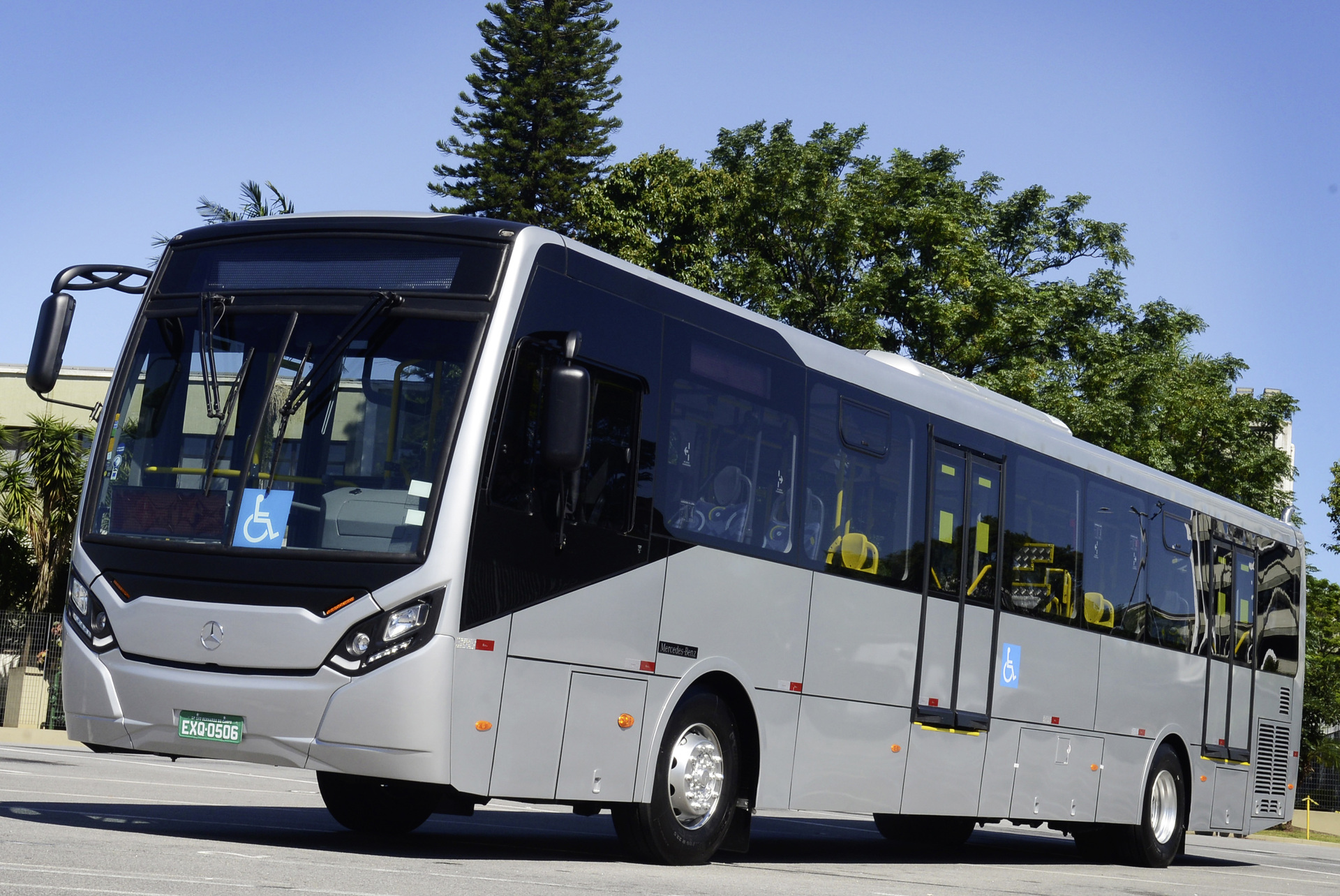 Space for up to 100 passengers: Daimler Buses is launching the Mercedes-Benz Super Padron on the Brazilian market