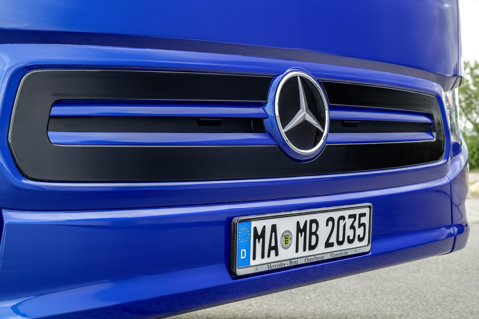 Mercedes-Benz Intouro M 2021