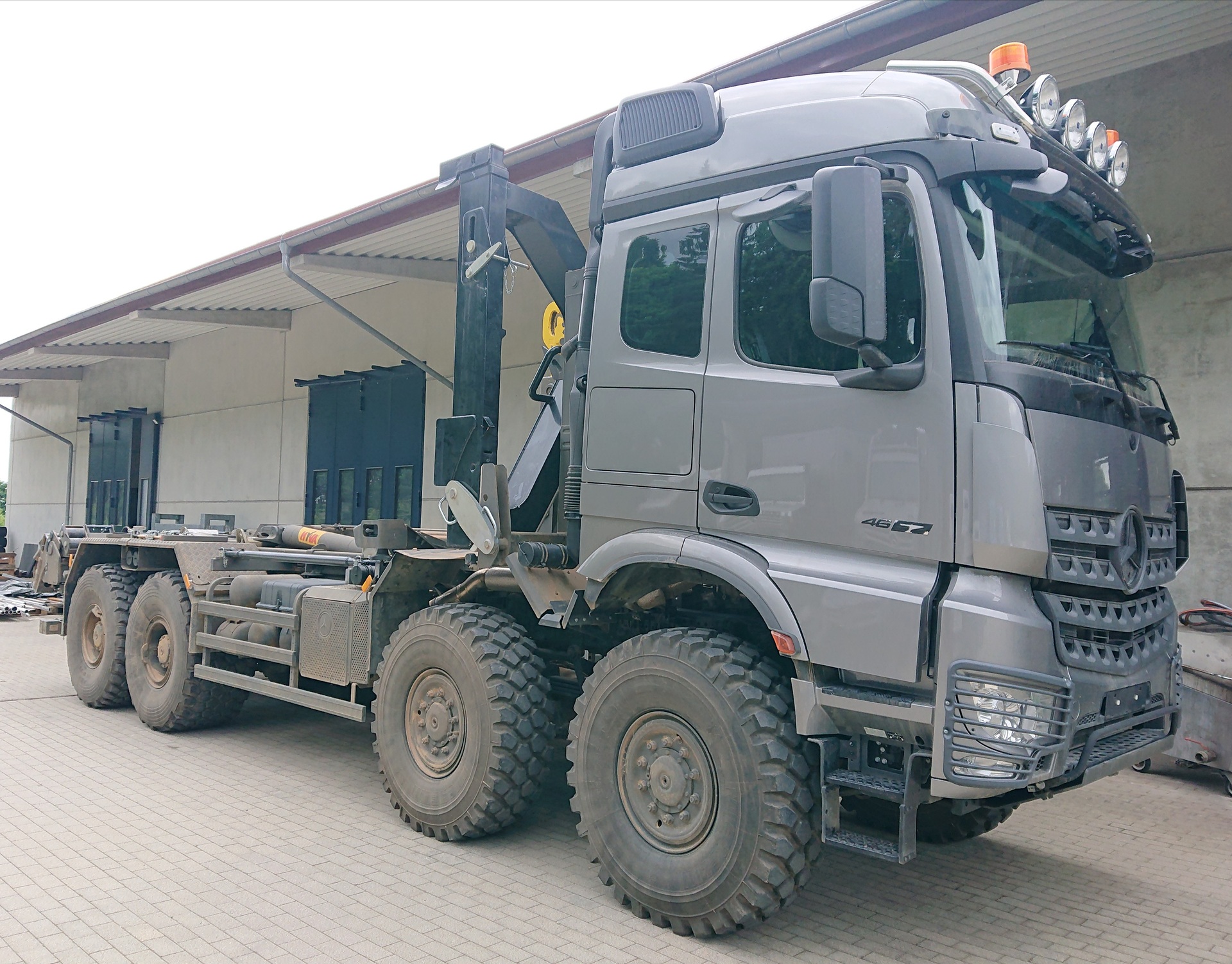 Unimog, The Expedition Vehicle Icon, Will Present At Adventure