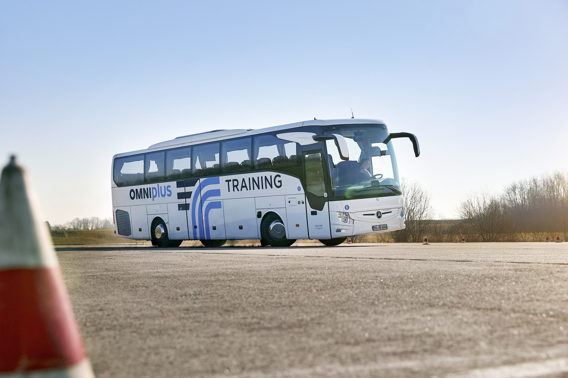 30 years, 20,000 trained drivers, one objective: Preventing accidents with targeted bus/touring coach driver safety training