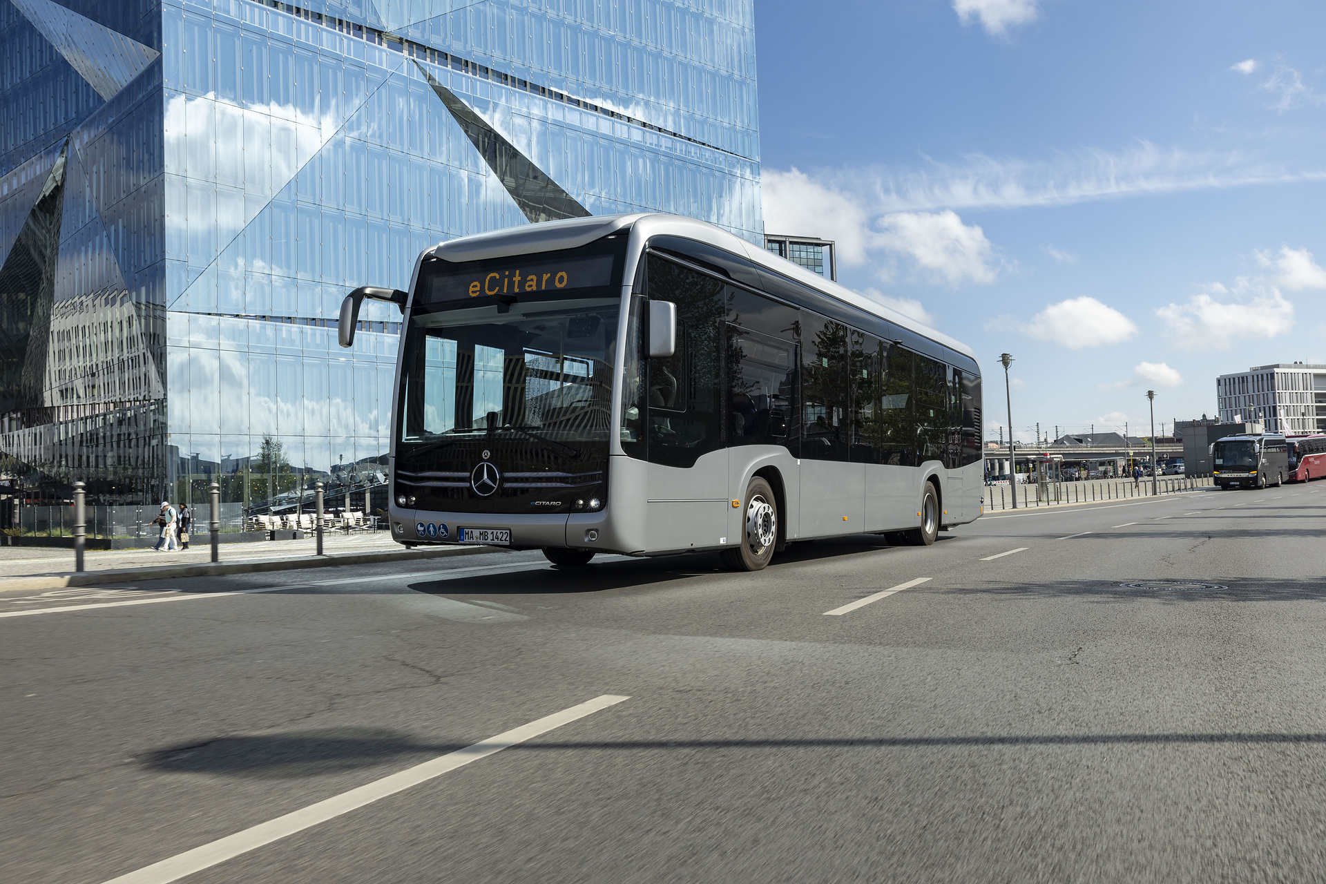 The all-electric Mercedes-Benz eCitaro city bus with the latest generation of batteries