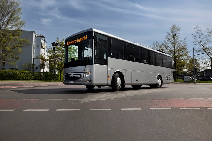 The compact Mercedes-Benz Intouro K hybrid inter-city bus