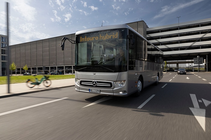 The compact Mercedes-Benz Intouro K hybrid inter-city bus