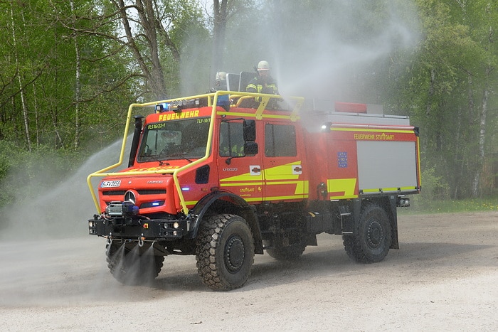 Unimog U 5023 at RETTmobil 2023: Mercedes-Benz Special Trucks unveils innovative combination pumper for forest firefighting and disaster relief