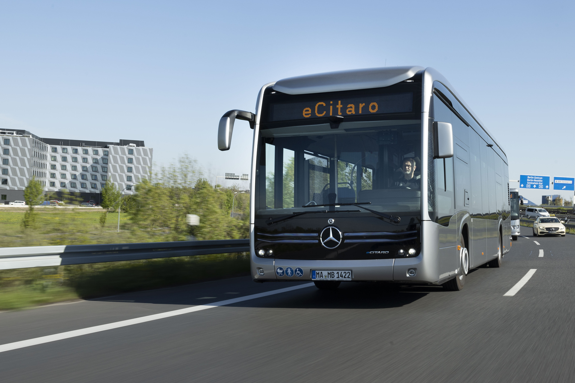 Mercedes-Benz Driving Experience eCitaro and Intouro