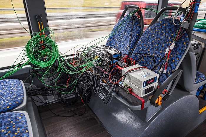 Herausforderung Alpen: Mercedes-Benz eCitaro fuel cell trotzt extremer Kälte und steilen Pässen