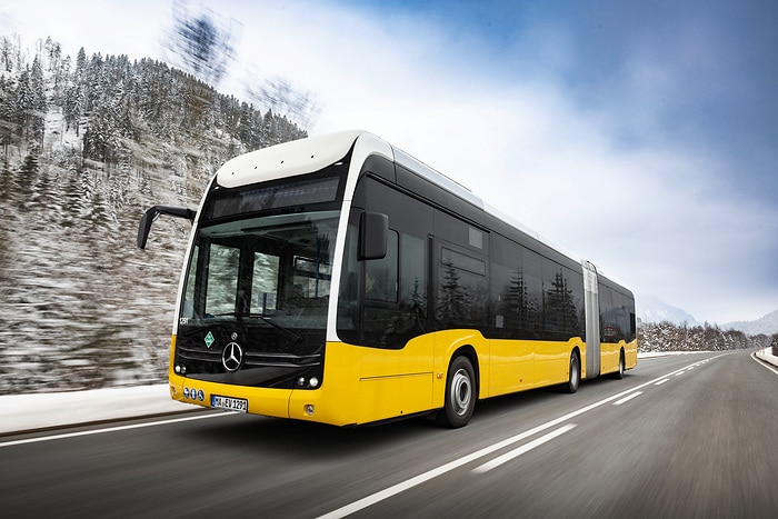 Herausforderung Alpen: Mercedes-Benz eCitaro fuel cell trotzt extremer Kälte und steilen Pässen