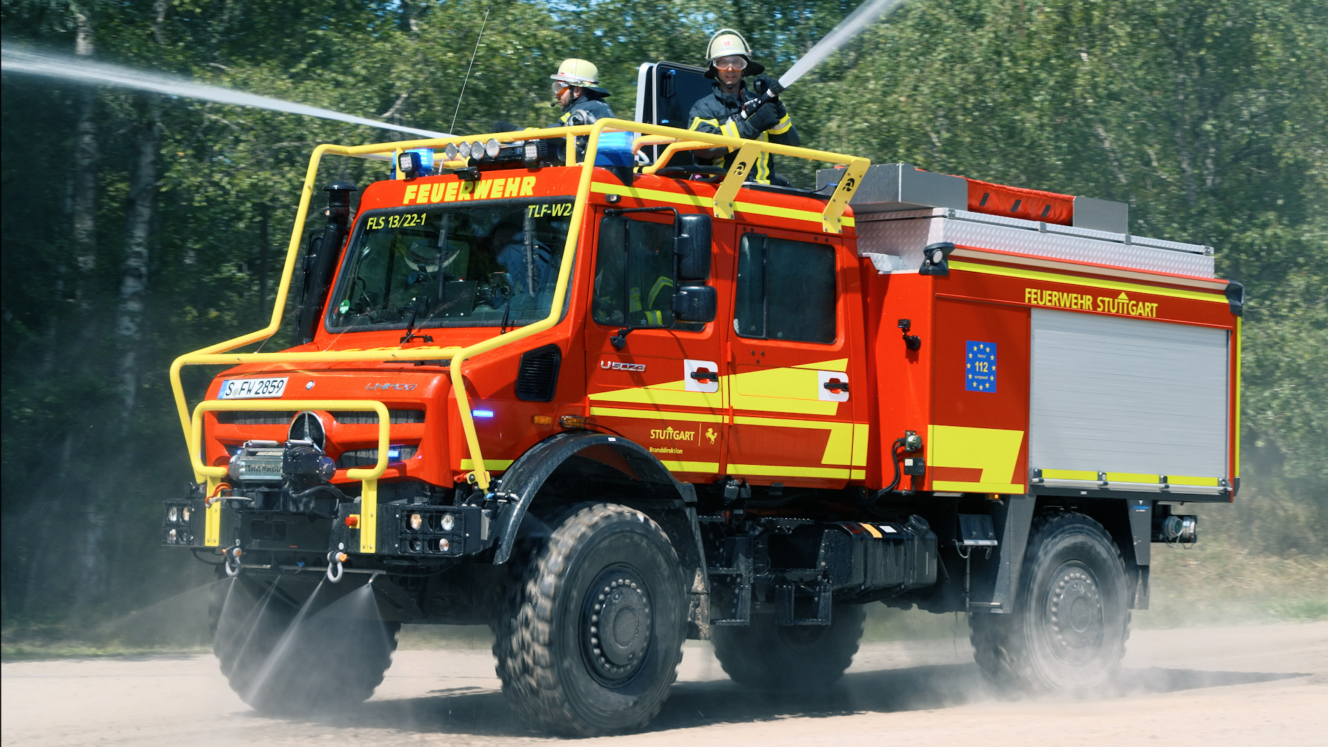 Verstärkung in Extremsituationen: Feuerwehr Stuttgart setzt auf geländegängige Unimog