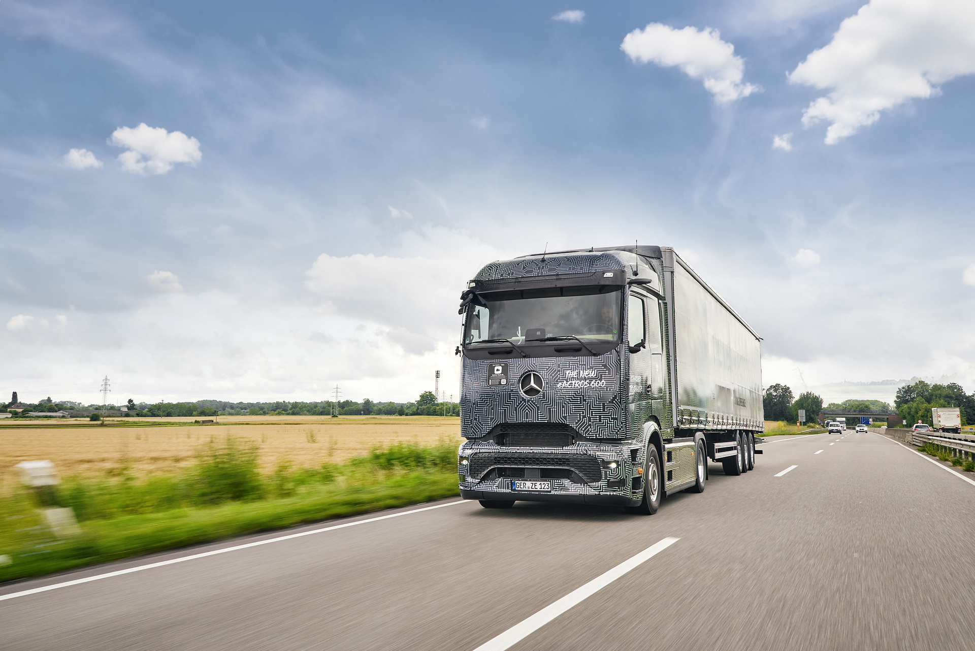 Driving Experience with near-series prototypes of the eActros 600 Mercedes-Benz eActros 600 in practical driving conditions at the "eActros 600 Driving Experience” in Wörth