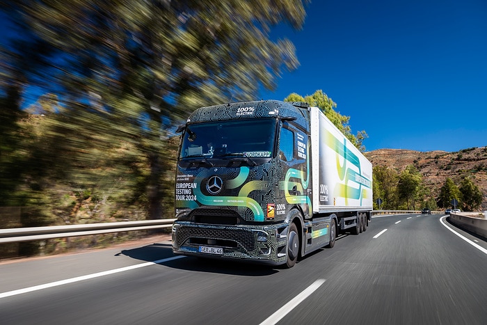 Vollelektrisch durch Europa: eActros 600 Test-Trucks erreichen südlichstes Etappenziel Tarifa