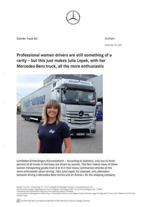 Professional women drivers are still something of a rarity – but this just makes Julia Lepek, with her Mercedes-Benz truck, all the more enthusiastic