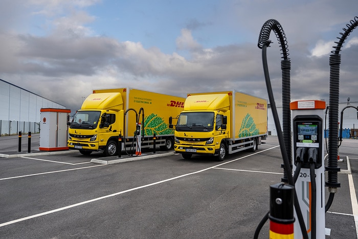 FUSO eCanter in Sweden: Falkenklev Logistik electrifies its routes for DHL in Malmö