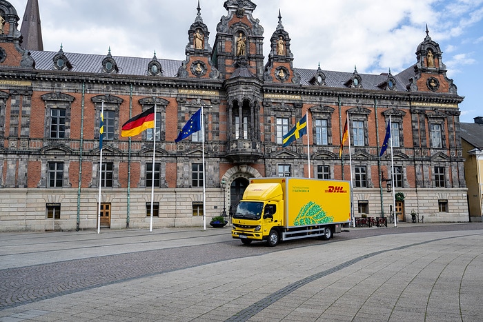 FUSO eCanter in Sweden: Falkenklev Logistik electrifies its routes for DHL in Malmö