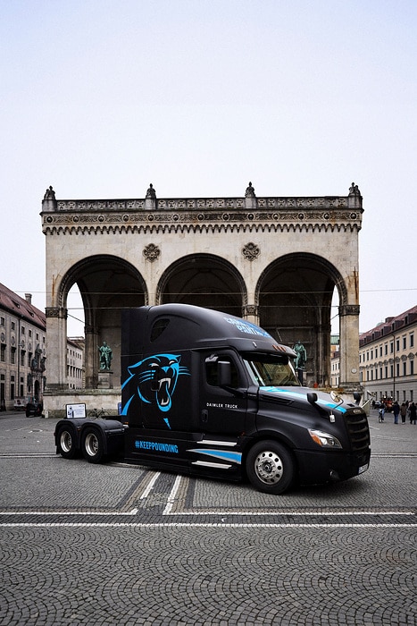 Daimler Truck is partner of the Carolina Panthers at the NFL Game Weekend in Munich: Freightliner Cascadia on display