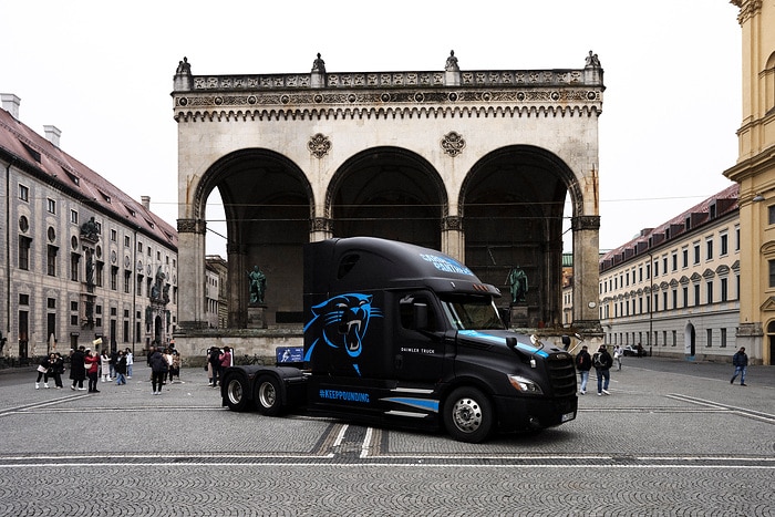 Daimler Truck is partner of the Carolina Panthers at the NFL Game Weekend in Munich: Freightliner Cascadia on display