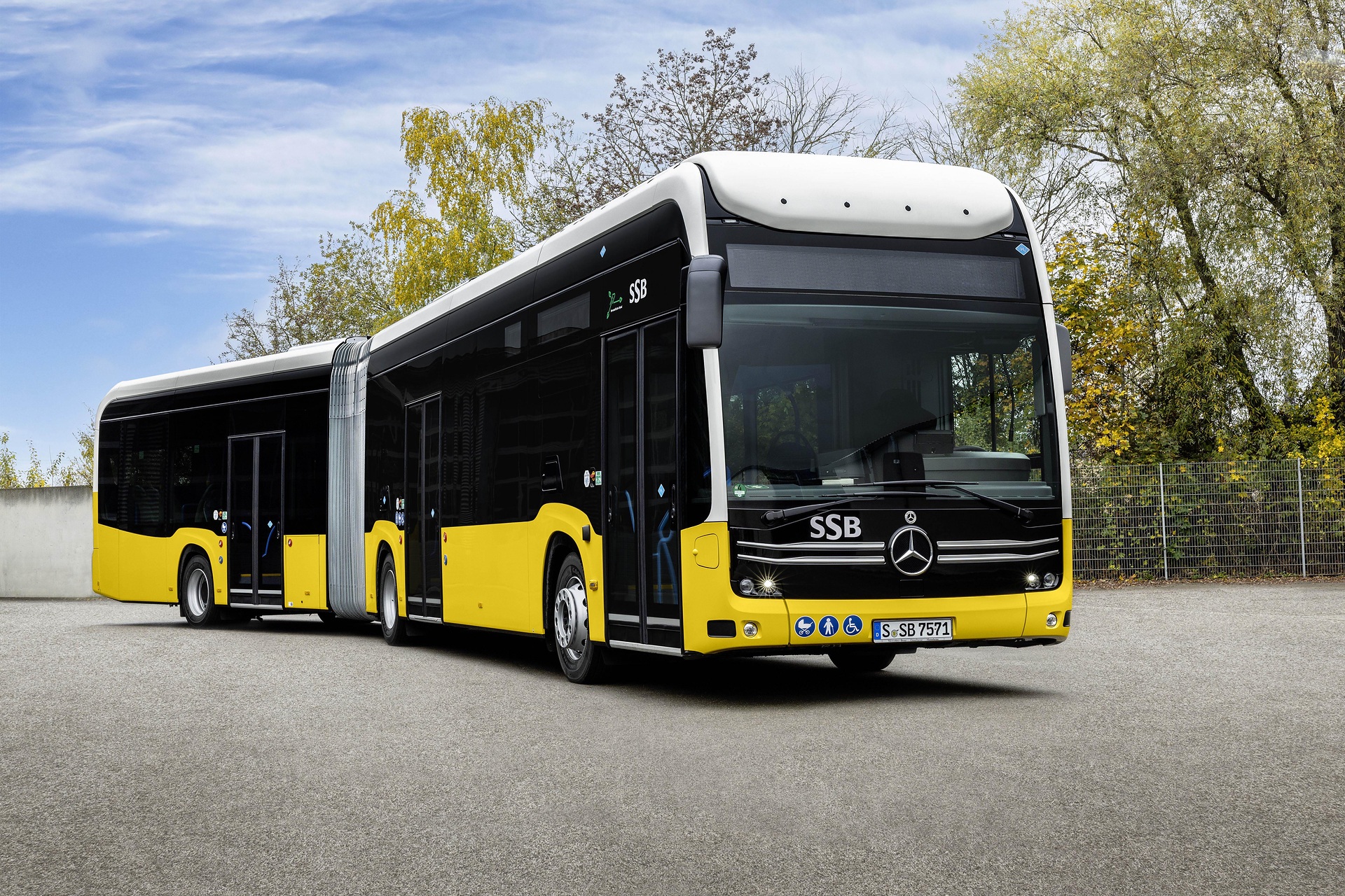 Mercedes-Benz eCitaro fuel cell for pure hydrogen operation (SSB)