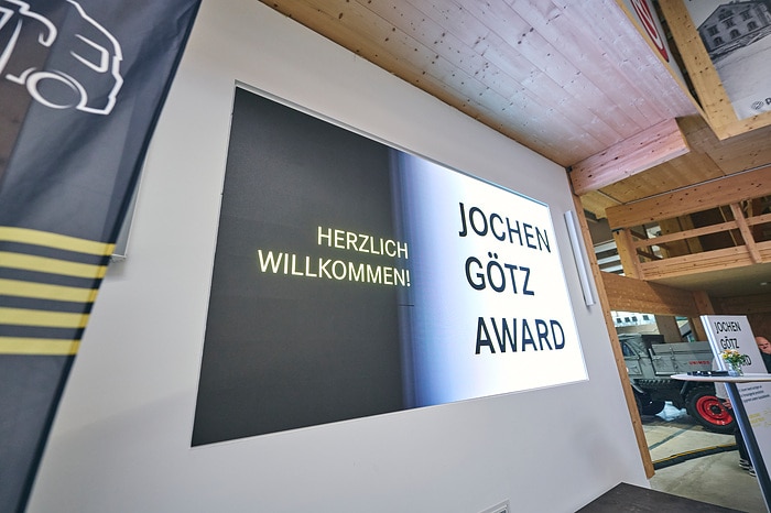 Award for apprentices at Daimler Truck: “Jochen Götz Award” presented for the first time to outstanding young talents