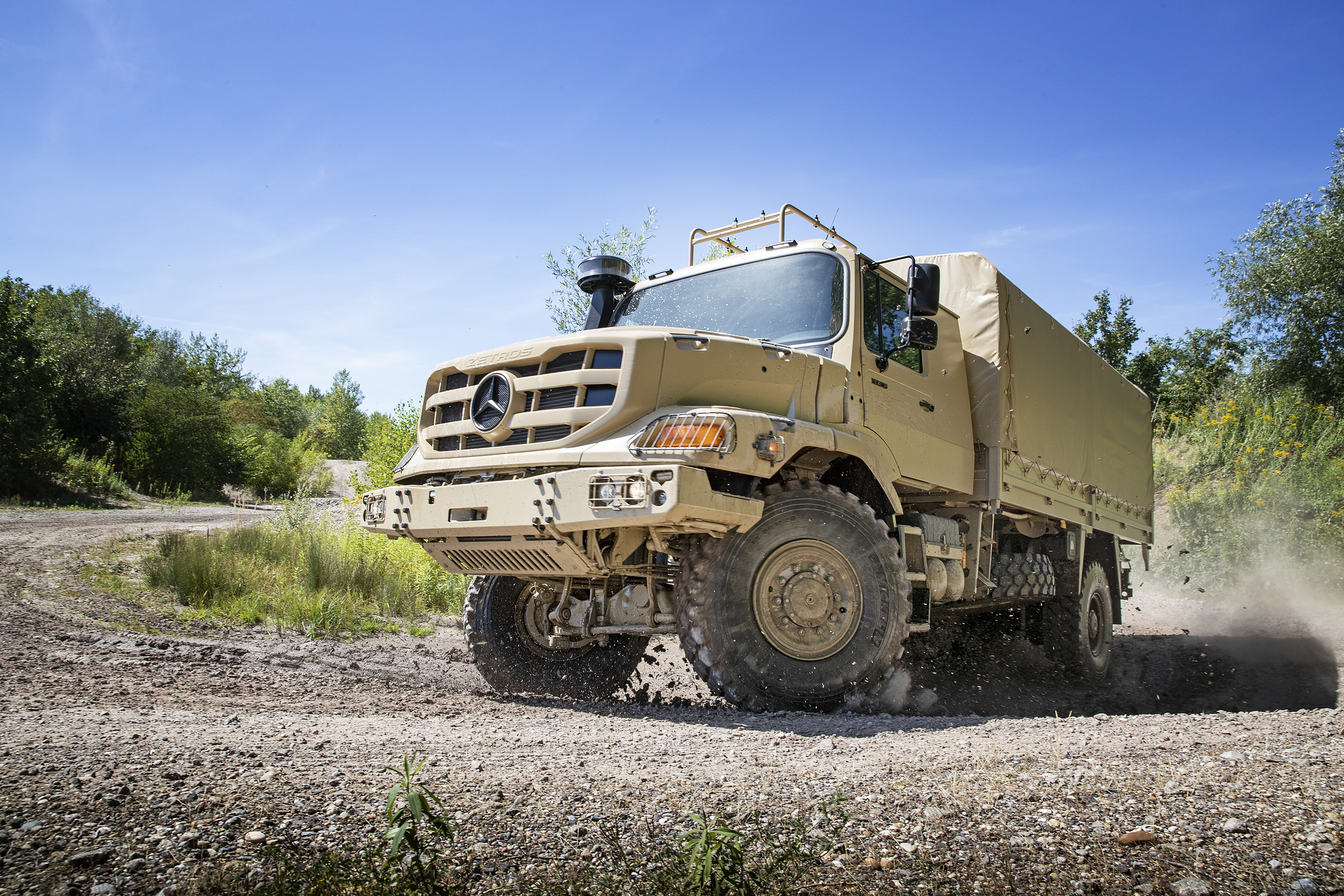 Daimler Truck focuses on growth in the defence sector