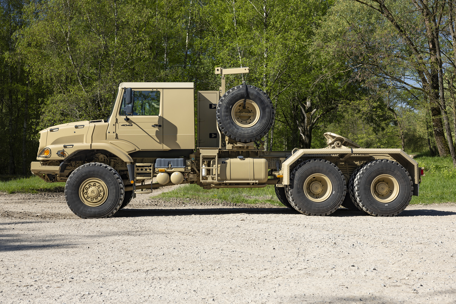 Daimler Truck focuses on growth in the defence sector