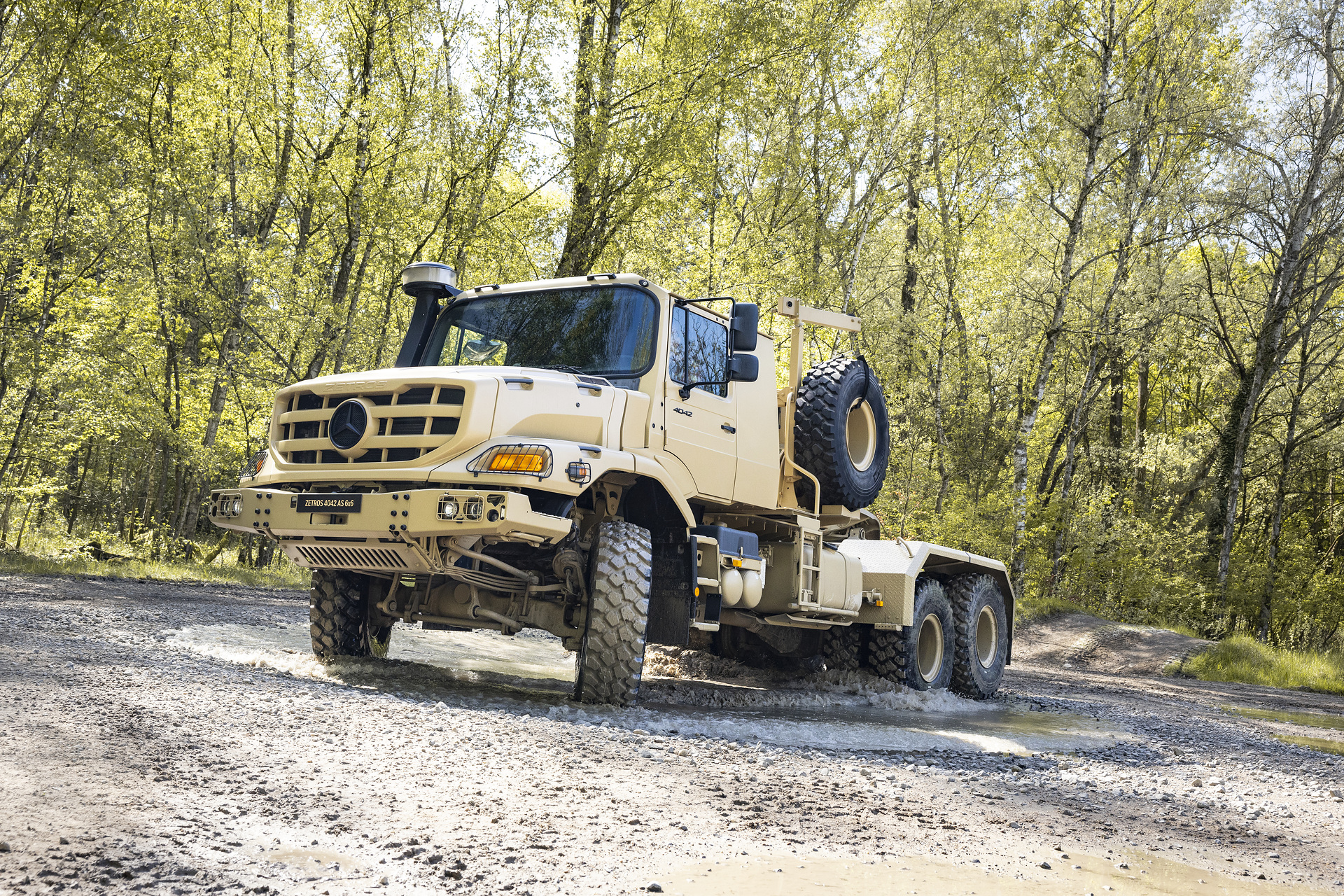 Daimler Truck focuses on growth in the defence sector